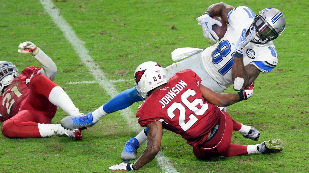Lions' offense struggles in loss to Cardinals